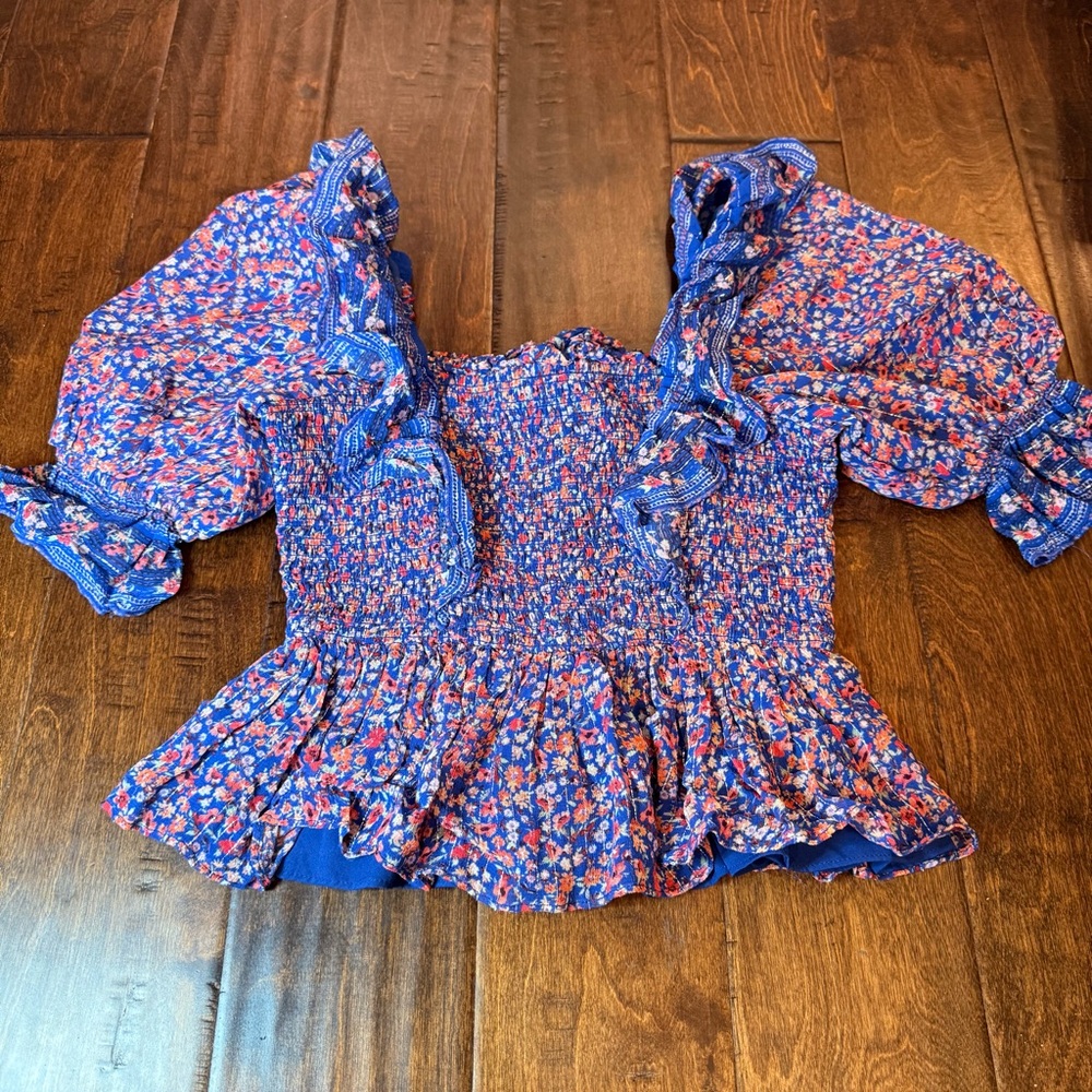 Saylor Veronika Wildflower Meadow Top Smocked Puff Sleeve size XS Preppy Summer